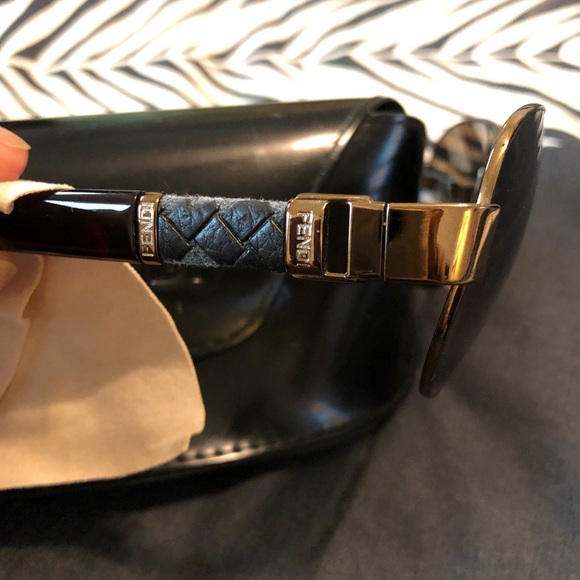 Shades - Picture 3 of 3